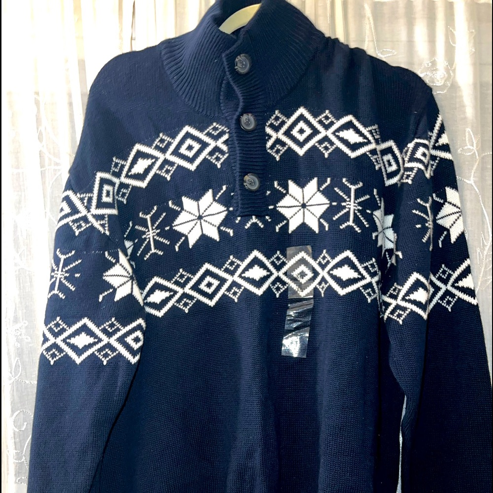Mens Weatherproof  navy and white sweater, button up at neck, NWT